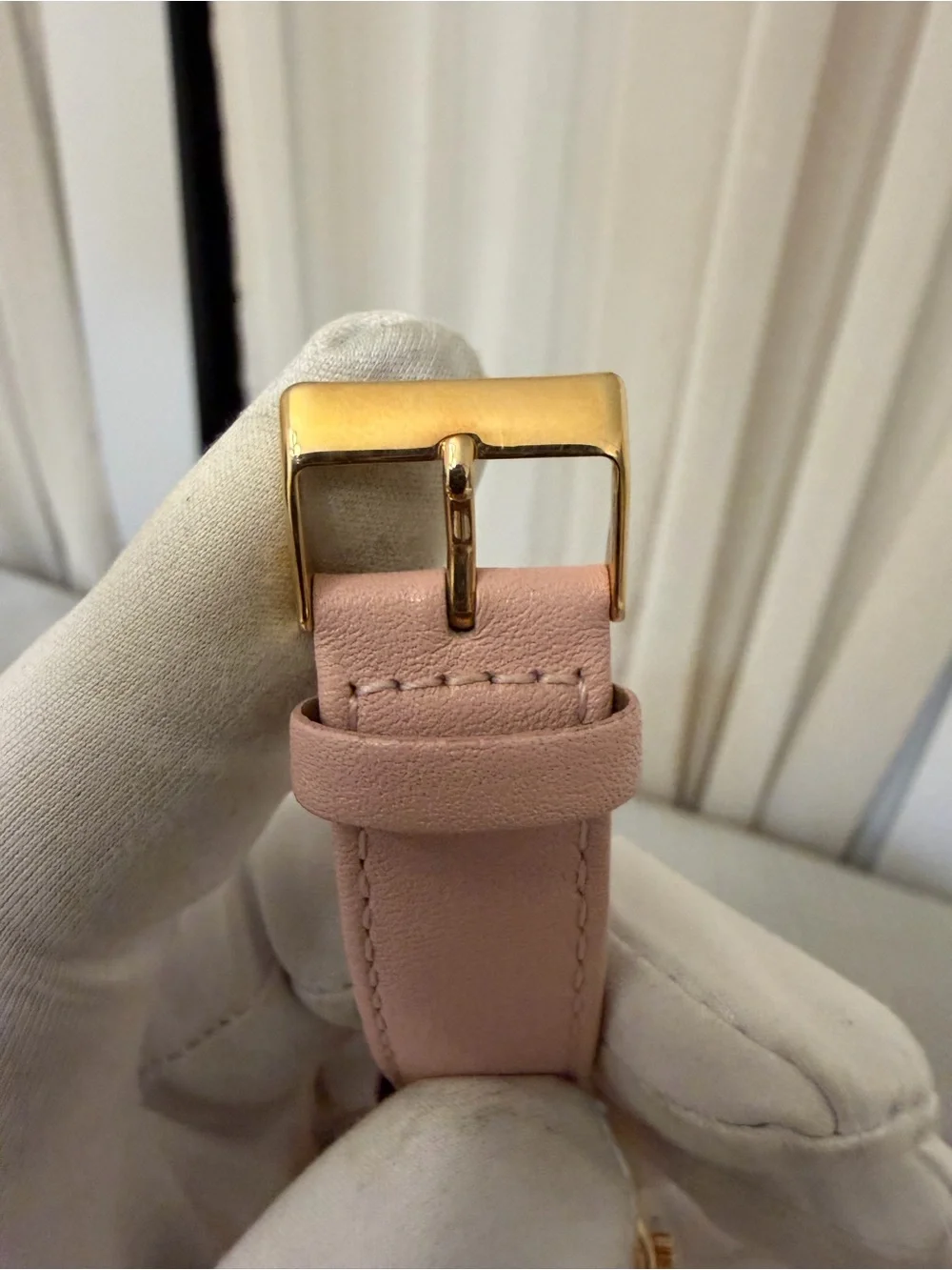 Guess Sparkling Pink Breast Cancer Awareness Ladies Watch W0032L7